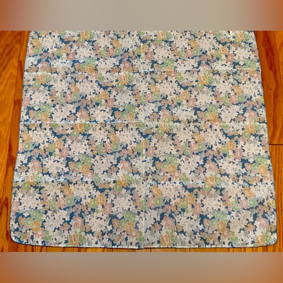 Vintage Mid Century All Polyester RAY STRAUSS Scarf Wrap Bandanna Kerchief - Picture 8 of 15